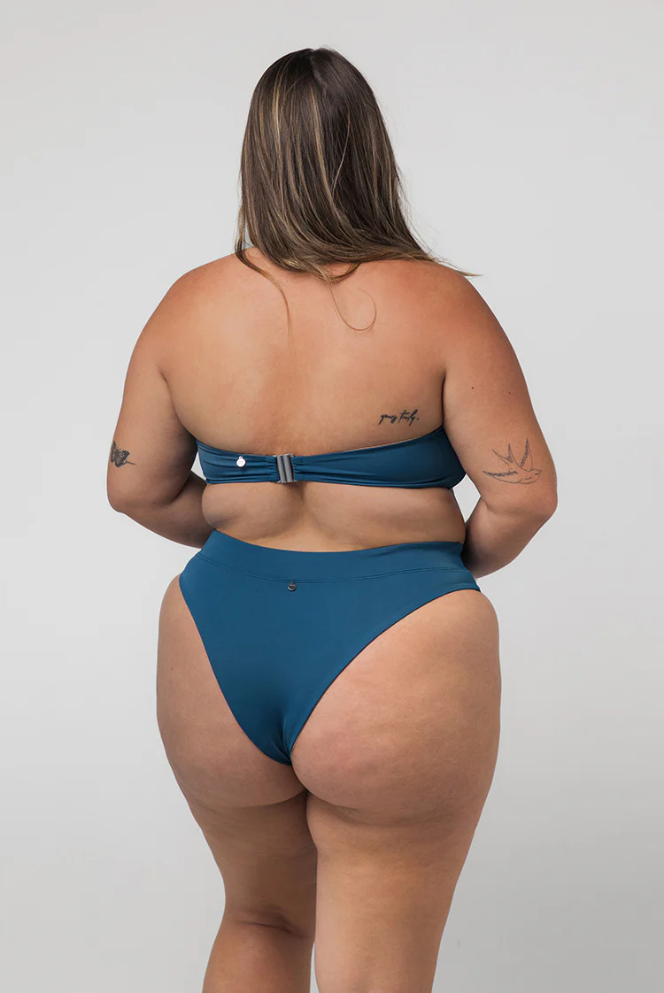 Obviously Iconic Swim Claudia Bow Bikini Top - Image 5